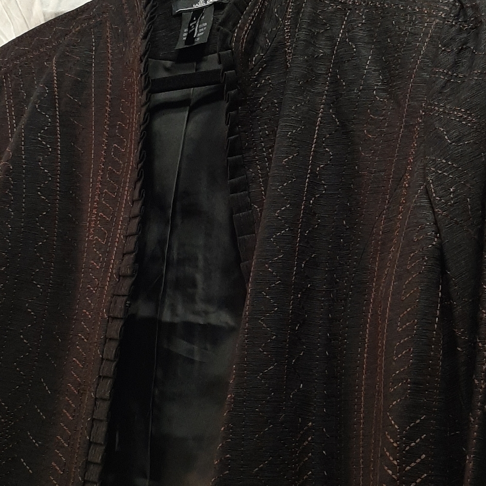 Jacket - Picture 2 of 5